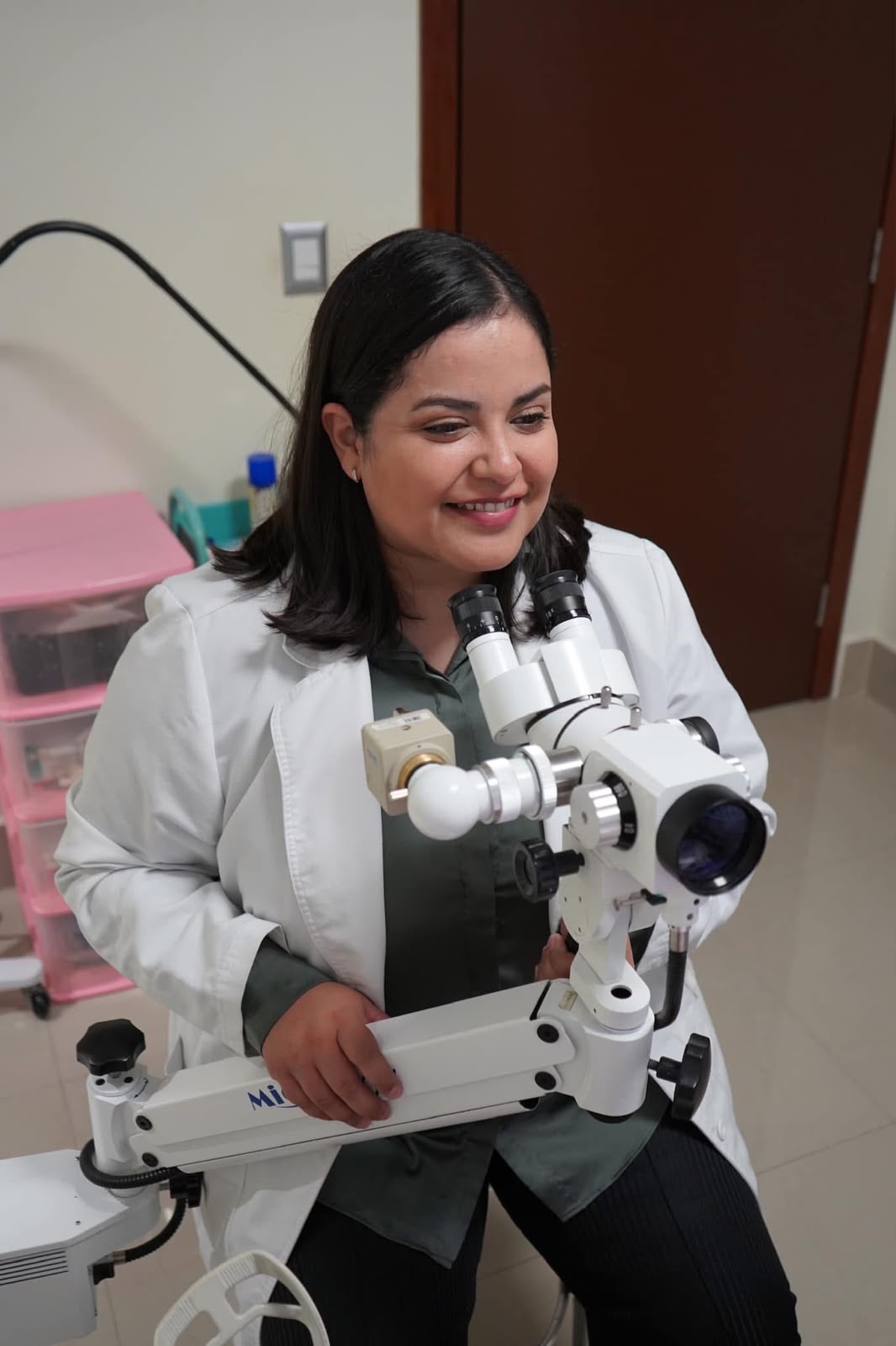 Tratamiento del VPH con la Dra. Angelina en Monterrey
