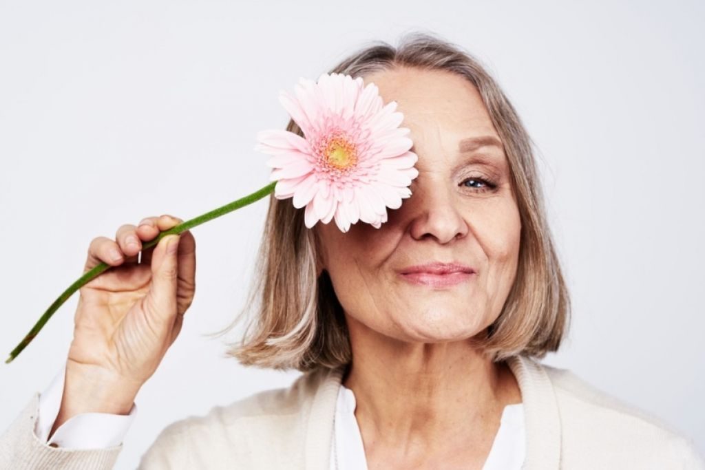 Mujer en la etapa de menopausia y climaterio, atención en Monterrey